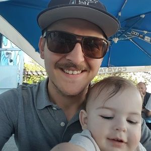 Meet your Posher, Sam